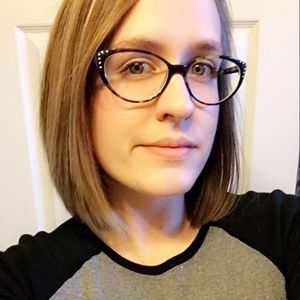 Meet your Posher, Kelsie